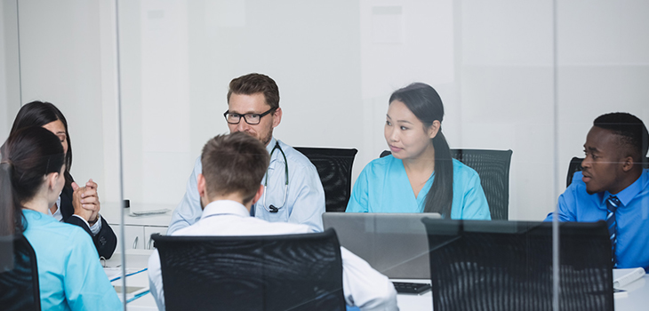 Habilidades de asesoramiento docente y feedback en medicina